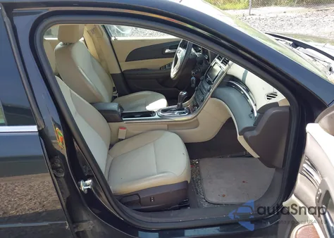 2013 Chevrolet Malibu 1Lt из США, поврежденный, VIN 1G11C5SA8DF136273